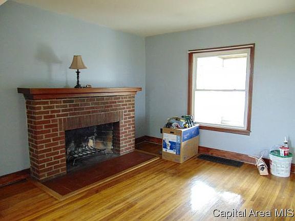3rd image of 16728 Newmansville Ave
