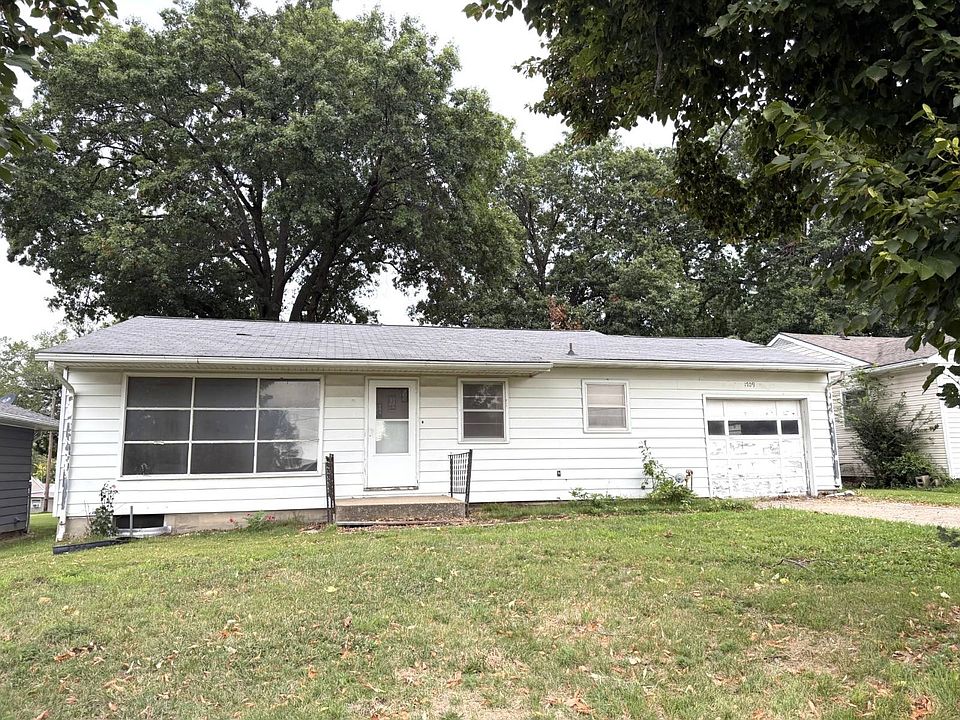 1st image of 1709 3rd St