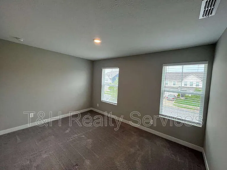 19946 Edwick Dr — Photo 7