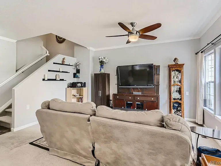 1503 Gold Hill St — Photo 2