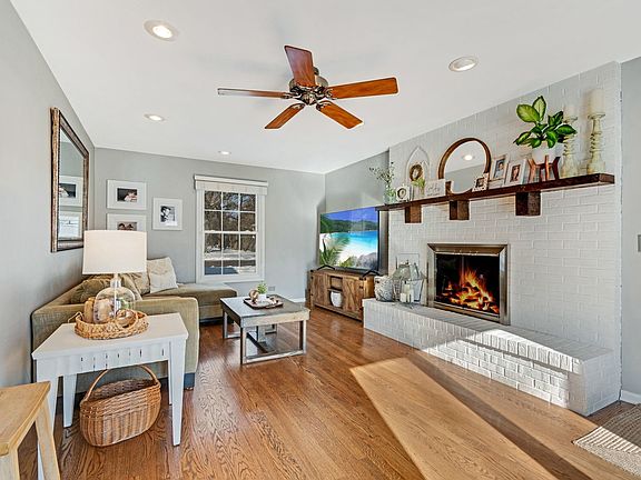 4th image of 2236 Pepper Valley Dr