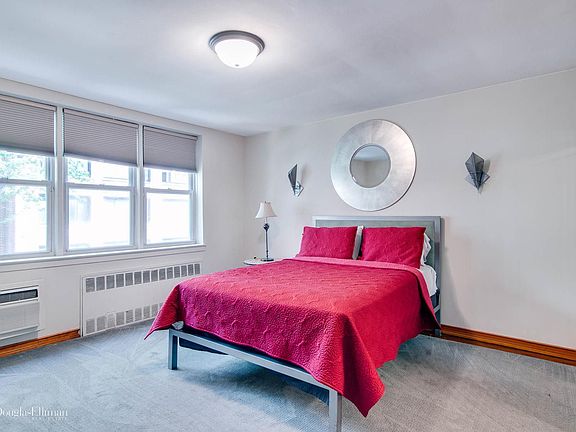 5th image of 329 E 50th St APT 3