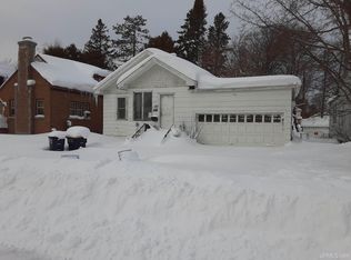 208 E Ridge St, Ironwood, MI 49938