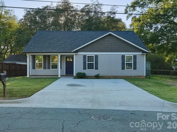 549 Gibson Dr NW, Concord, NC 28025