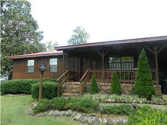 2nd image of 115 Poplar Ave