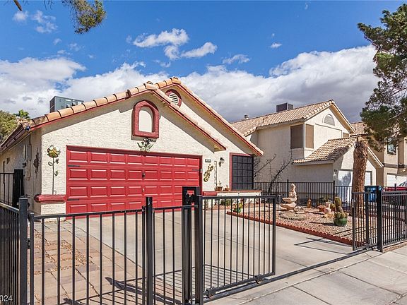 4th image of 5920 Emerald Canyon Dr