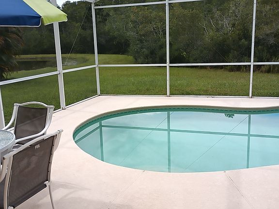 4th image of 1810 Islebrook Dr