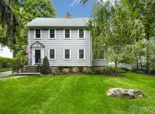 15 Oakshade Ave, Darien, CT 06820