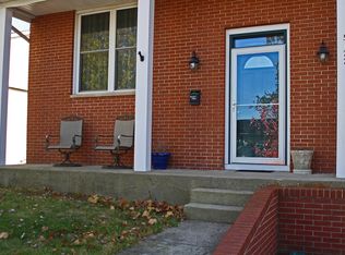 5122 Edgeview Rd, Columbus, OH 43207