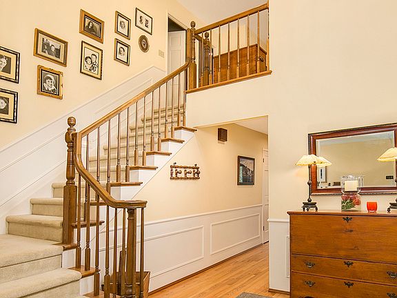 3rd image of 14255 NE 42nd Pl