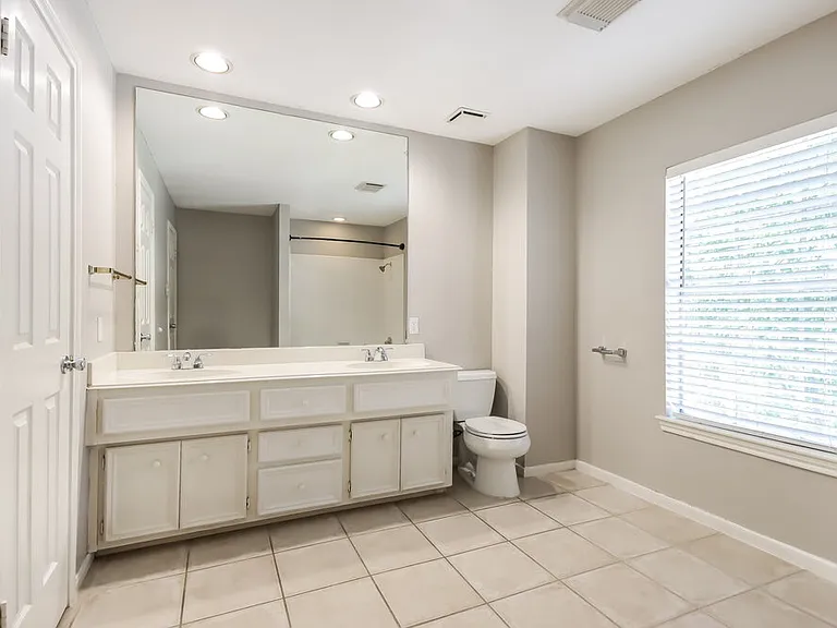 3102 Hickory Falls Dr — Photo 12