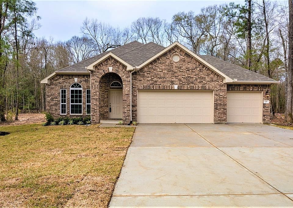 1st image of 206 Holly Dr