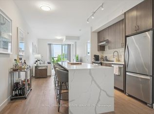 168 Sabina Dr #211, Oakville, ON