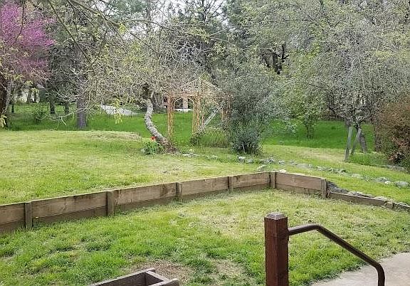 4th image of 18525 Penn Valley Dr #A