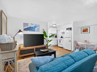 105 Chestnut St APT 2B, Brookline, MA 02445
