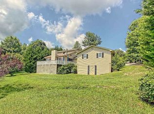 6725 Wood Lake Cir, Young Harris, GA 30582