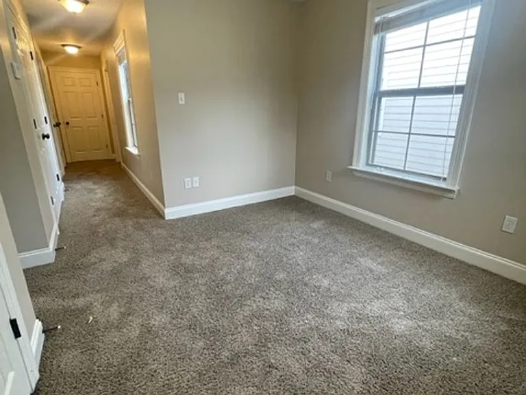 17809-17817 53511th #17829-17835-1 — Photo 11