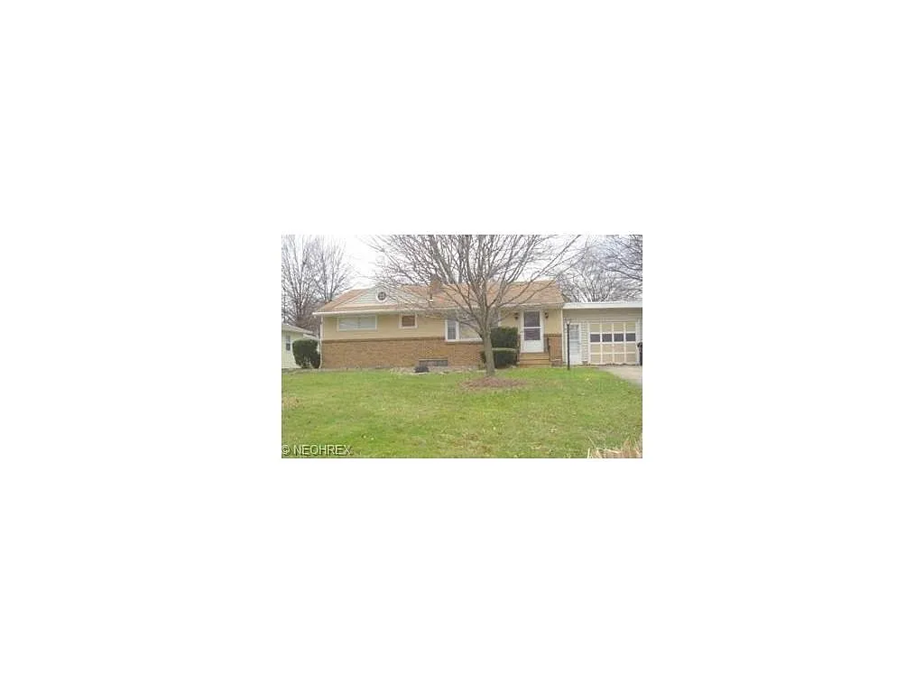 2942 Hilda St SE photo 1