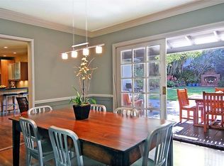 2106 Canyon Dr, Los Angeles, CA 90068