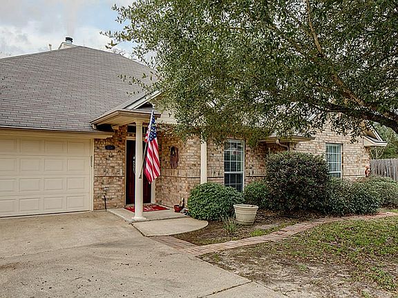 2nd image of 2716 Bayberry Ct