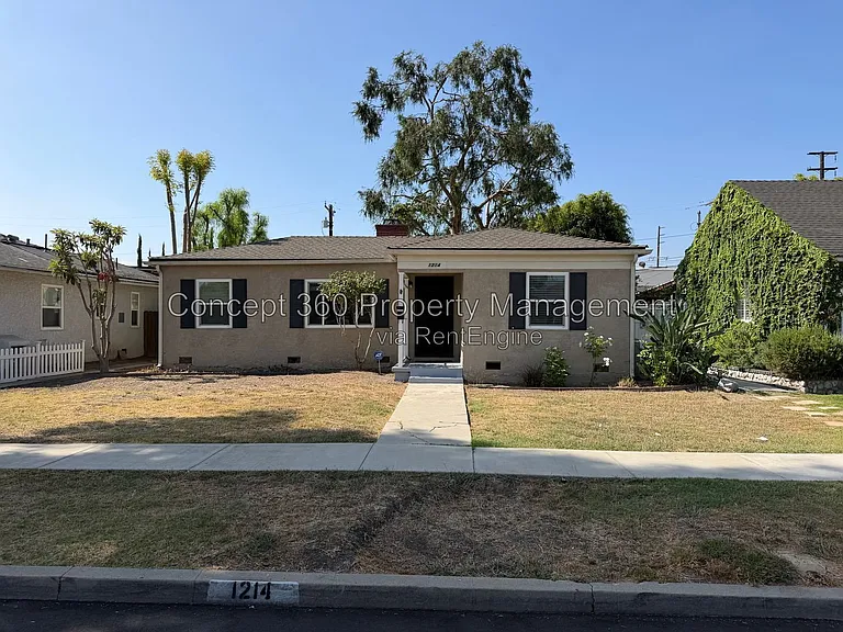 1214 E Cartagena St — Photo 2