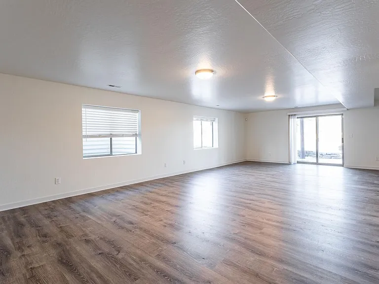 5823 Sagebrook Dr — Photo 16