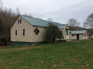 575 Sunnyside Rd, West Union, WV 26456