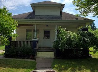 2122 Catalpa St, South Bend, IN 46613