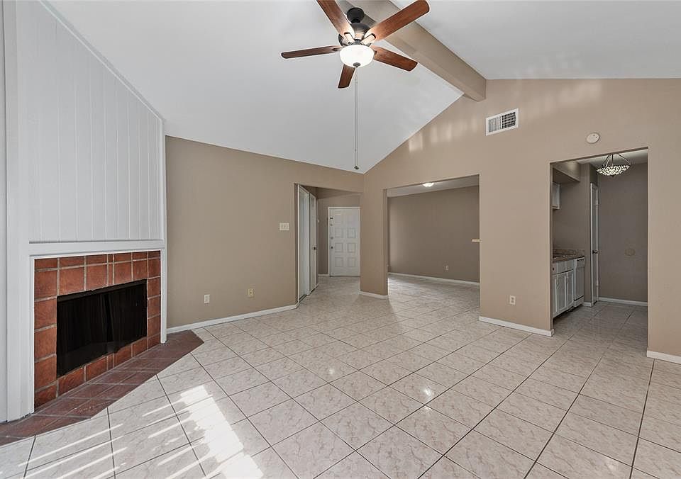 1st image of 12329 Crest Lake Dr