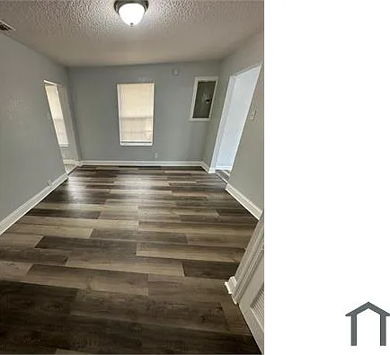 1024 W 22nd St — Photo 5