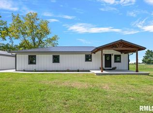 1503 N Mount Zion Rd, Jacksonville, IL 62650