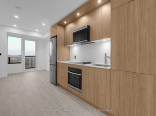 60 Central Park Dr #714, Markham, ON L3P 7E6