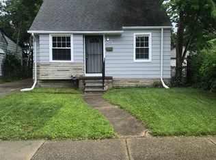 22474 Tuscany Ave, Eastpointe, MI 48021