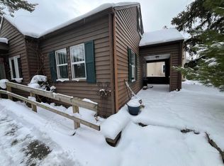 19556 Paxson Dr N, South Bend, IN 46637