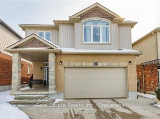 228 Three Wood Dr, Woodstock, ON N4T0E2