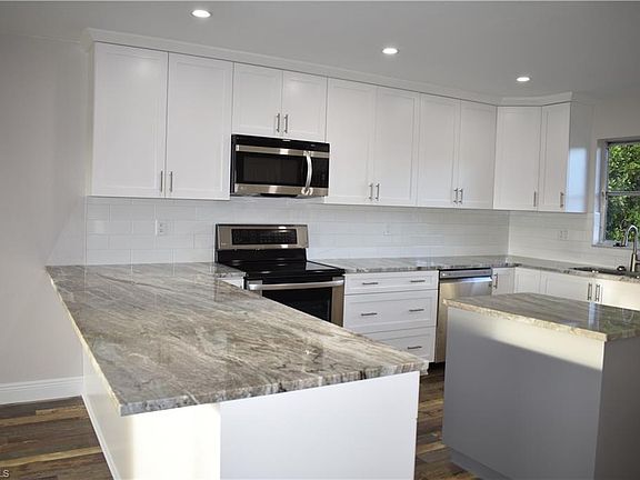 5th image of 5917 Littlestone Ct APT 220