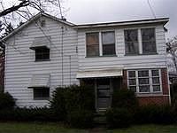 1st image of 425 Duer Ct
