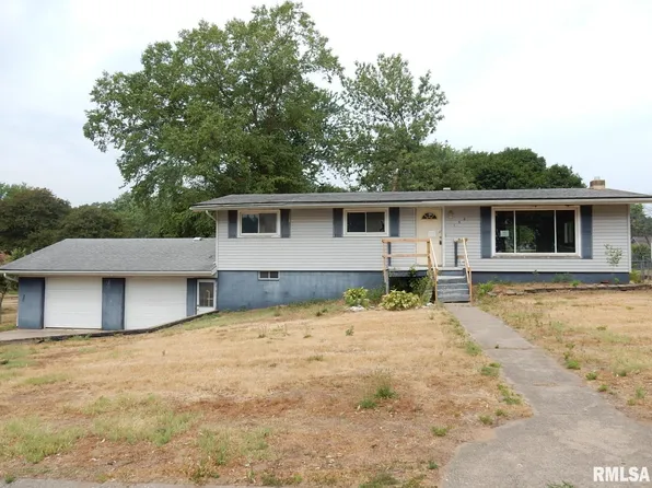 150 W Hickory Hills Dr, Havana, IL 62644