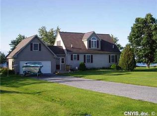 27828 Lisa Dr, Cape Vincent, NY 13618