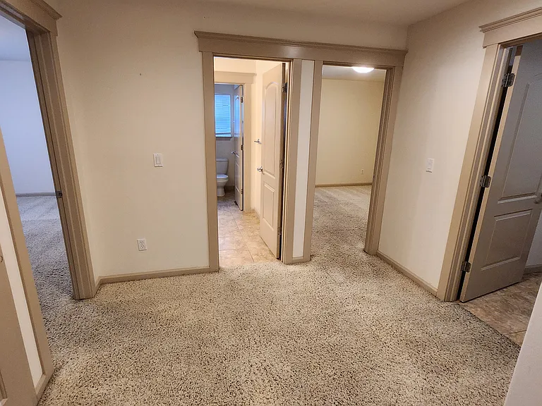 2745 Scottsdale Rd — Photo 17
