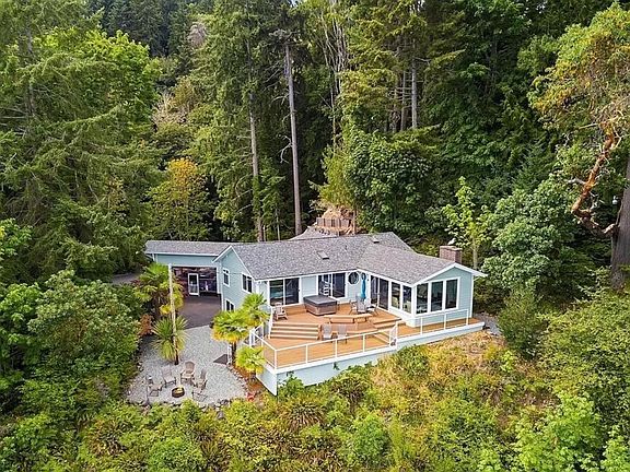3rd image of 1928 Lybecker Dr NW