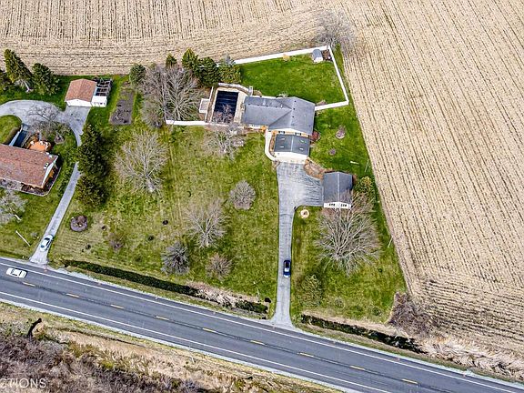4th image of 509 W State Road 130