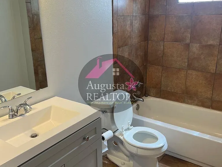 1209 Bawcom St — Photo 20