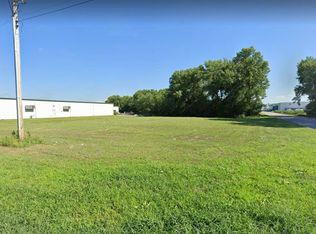 2010 S 13th St, Norfolk, NE 68701