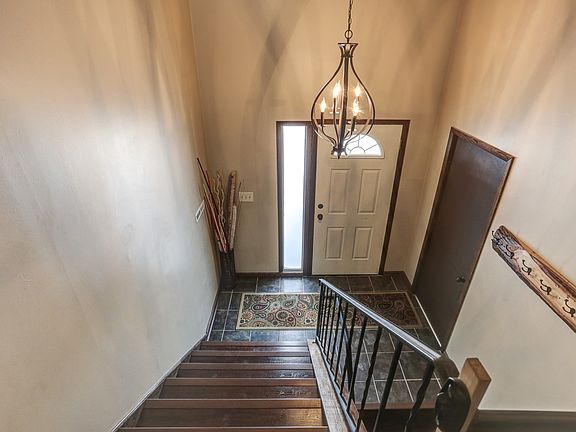 Split-level front entry