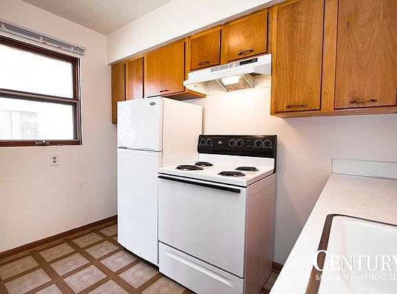 4th image of 1827 F St #1X1