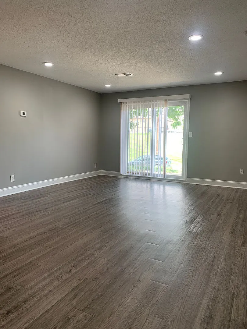 Modern Finishes + Massive Space | Steps from KU Med — Photo 3