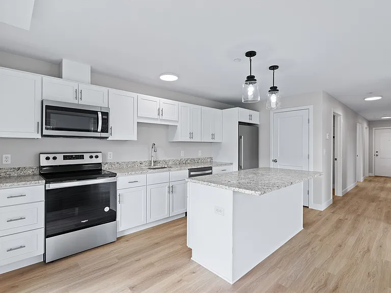 28 Hackamore Ave — Photo 28