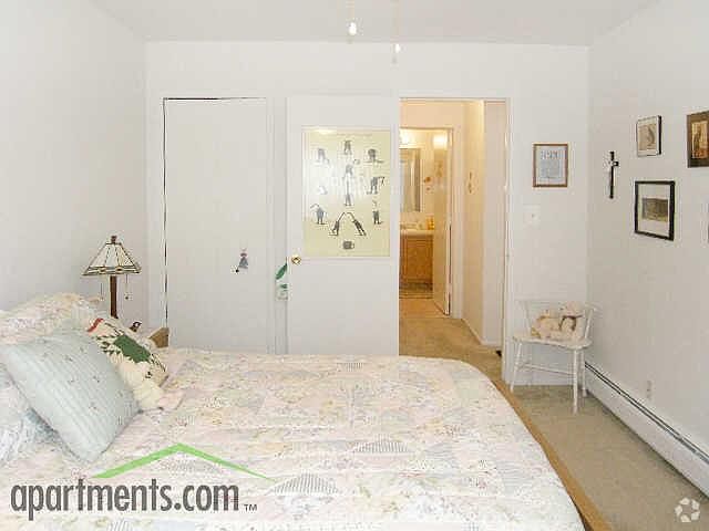 2nd image of 12931 Heritage APT 204