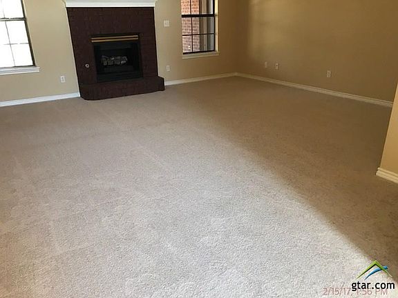 3rd image of 2826 Latosha Ln